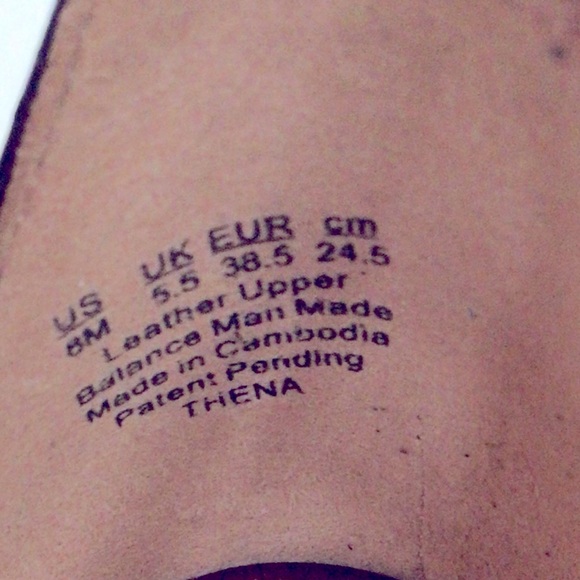 NATURALIZER (8M) WOMEN’S THENA Ankle Strap All-day Block Heeled Sandal. … - Picture 12 of 15